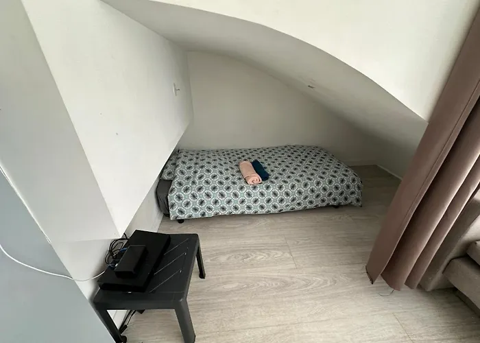 Viens Dans Mon Beau Jardin ! 012 Appartamento Rouen